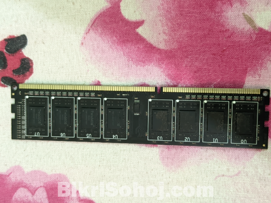 DDR3 4GB 1600Mgh RAM